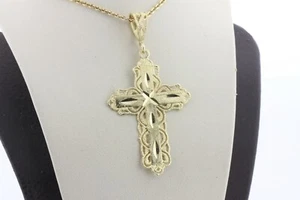 Ciondolo croce in oro giallo 10 carati taglio diamante pennello e accento design filigrana - Foto 1 di 7