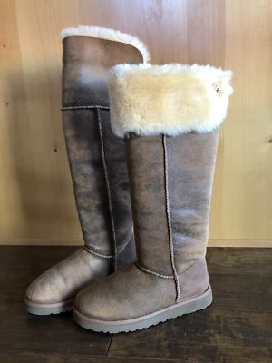 UGG OVER THE KNEE BAILEY BUTTON  BOMBER BOOTS 7 HOLOGRAM  Tall EXCELLENT RARE - Image 1 of 4