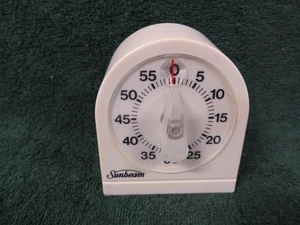 Vintage Sunbeam Kunststoff Küchentimer 8147 USA weiß mit schwarzen Zahlen - funktioniert - Bild 1 von 7