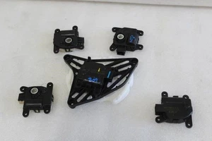 2016 2017 2018 2019 2020 2021 HYUNDAI TUCSON HVAC HEATER VENT ACTUATOR MOTORS - Picture 1 of 11