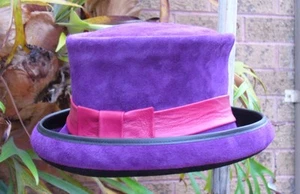 PURPLE SUEDE LEATHER FORMAL FANCY DRESS BURLESQUE / BOWLER/ RACES LADIES' HAT - Picture 1 of 1