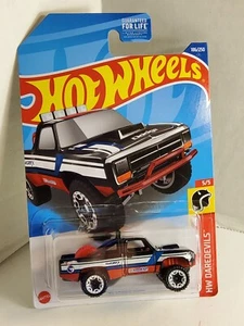 2022 Hot Wheels HW Daredevils 5/5 - '87 DODGE D100 - 186 /250 - HCX99 - TH - Picture 1 of 12