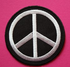 Peace Logo Aufnäher / patch Frieden No war Anti dove Punk Emo Rockabilly pace