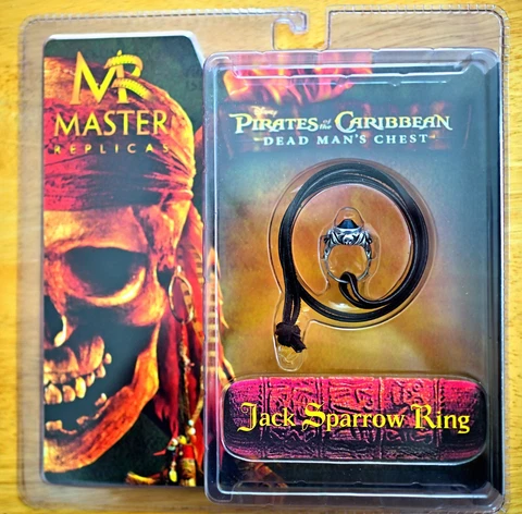 Master Replicas Disney Jack Sparrow's Ring - Dead Man's Chest MIP - Rare Cover