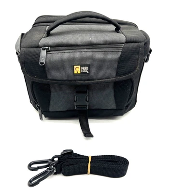 VTG Case Logic Padded Camera Bag Black/Gray Shoulder Strap 4-Pockets 10x7x7" VGC - Image 1 of 4