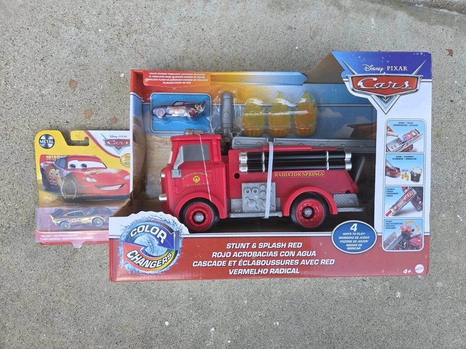 Golden Lightning McQueen Disney Pixar Cars 1:55 Scale 2021 Diecast Metal Mattel GYG27