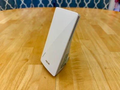 ASUS RP-AX58 AX3000 Dual Band WiFi 6 (802.11ax) Range Extender / AiMesh Extender - Image 1 of 4