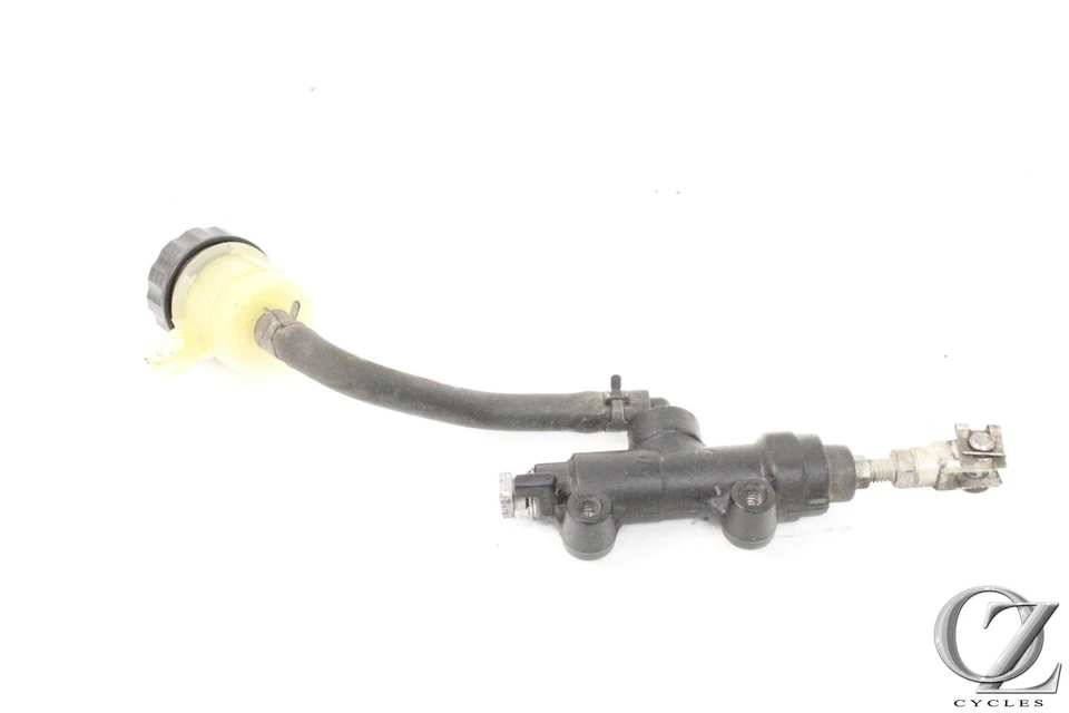 Cilindro maestro de freno trasero Triumph Street Triple R 675 08-12 Foto 1 de 4