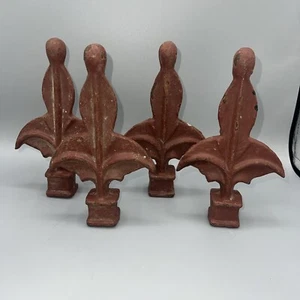 Lot of 4 Large Vintage Ornate Cast Iron Fence Finials - Picture 1 of 3