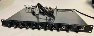 Shure SCM800 8-Channel Microphone Mixer Rackmount Pro Audio Mixer - Picture 1 of 3