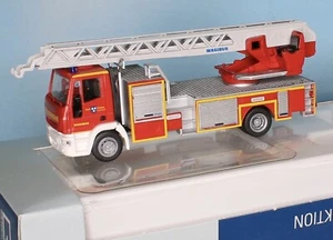 Rietze 68536 , Spur H0 / Maßstab 1:87, Iveco Magirus DJK M32 Drehleiter Viersen - Picture 1 of 4