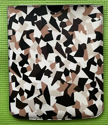 GIVENCHY STYLISH ABSTRACT DESIGN LEATHER IPAD CASE (H) 9.8" x (W) 7.9" RTP £250+ - Image 1 of 4