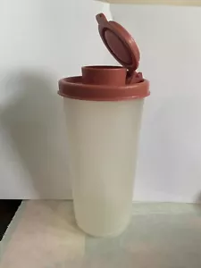 Coctelera de sal o pimienta Tupperware #1329-3 transparente con tapa abatible rosa - Imagen 1 de 6