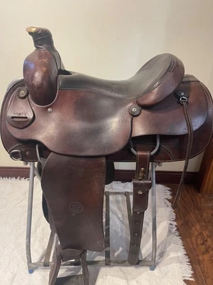 Sillín Colorado Saddlery EE. UU. 16" Western Roping Ranching Foto 1 de 4