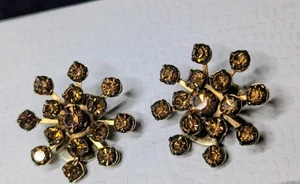 Seltene 1950 Weiss Starburst Ohrringe Strass goldfarben Cluster Clip On signiert - Bild 1 von 5