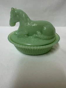 Jadite Resting Pony Covered Dish T-41 - Picture 1 of 7