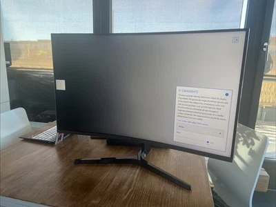 Samsung Odyssey 32" Curved Gaming Monitor - black/silver - Bild 1 von 4