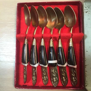 vintage set of 6 Buddah metal and plastic teaspoons boxed - Picture 1 of 11