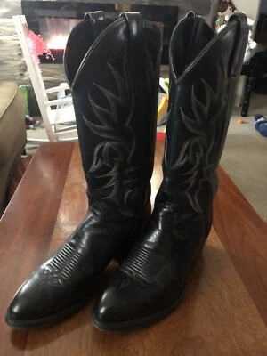 J.Chisholm Black Western Boots Size 7.5D - Image 1 of 4