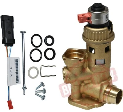 Vaillant 0020132682 & 0020132683 Brass Diverter Valve with Adapter - Image 1 of 4
