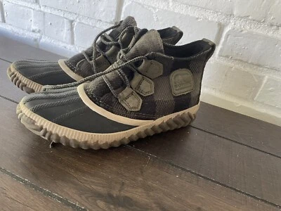 Botas Sorel Out N About Alpine Tundra Oliva Gamuza Camufladas Mujer Verde Pato Talla 7 Foto 1 de 4