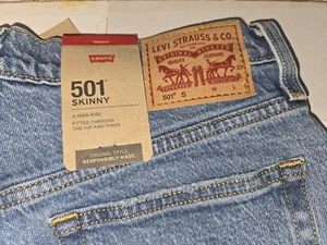 NEU Damen Levis 501 Skinny Jeans 29/28 High Rise Stretch Distressed Säume - Bild 1 von 12