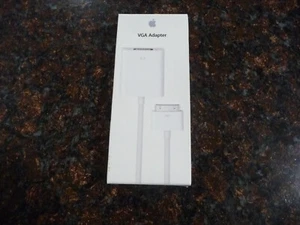 Genuine Apple 30-pin to VGA Adapter MC552ZM/B - Picture 1 of 2