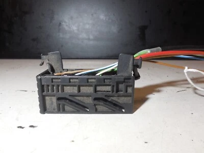 Conector de cableado módulo ECU 2205451628 00-06 Mercedes Benz W220 S500 S600 Foto 1 de 4