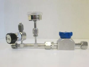 Valve Gas Stick Assy w/ (1) 935 Veriflo Valves and (1) Parker 944I Valve, Gauge - Picture 1 of 7