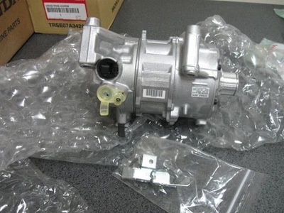 Honda (Denso) 38810-6A0-A01 A/C Compressor 18-22 Accord 1.5 New Genuine Foto 1 de 2