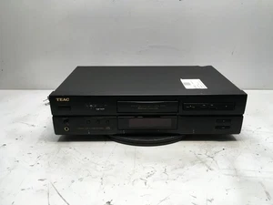 TEAC CD-P4500 CD Player - Tested  - Picture 1 of 6