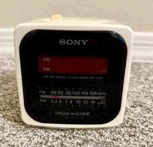 Vintage Sony Dream Machine Alarm Clock Radio AM/FM Cube Model ICF-C121 - Picture 1 of 7