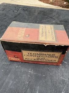 Vintage Carol Marke Klemmen, Stecker und Zubehör Box mit etwas Lagerbestand - Bild 1 von 4