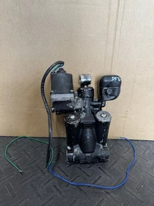 Suzuki DF60 DF70  Power Trim Tilt Manifold Assembly For Parts - Picture 1 of 10