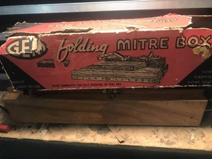 Vintage Gem Folding Miter Box - Picture 1 of 11