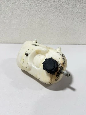 Botella de desbordamiento de refrigerante 84-90 Jeep Cherokee XJ 2,8 L 4,0 L OE depósito anticongelante Foto 1 de 4