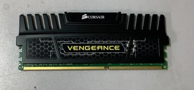Corsair Vengeance CMZ16GX3M2A1600C10 16GB (2x8GB) DDR3 1600 MHz RAM Card "I1C" - Image 1 of 3