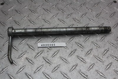 Yamaha IT250 1978 llanta delantera eje pivote perno 1W2-25181-02-00 Foto 1 de 4