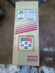 Keb Combivert F4 05.F4.SOC-5B01/0.9KVA / AC-MOTER 0.37KW - Picture 1 of 9
