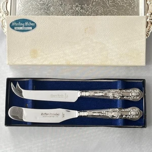 Coltello formaggio/burro Harrison Brothers manico argento puro 1976 - Foto 1 di 13
