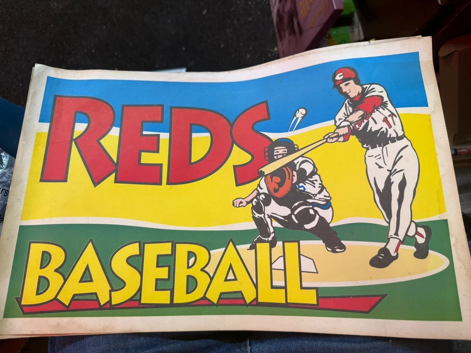 Cincinnati Reds 11x17 Inches Flag Banner Baseball USA Man Cave Vintage  Banner - Image 1 of 1
