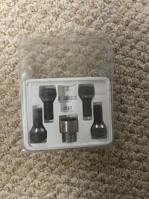 Juego de 4 cerraduras de rueda Mini Cooper Countryman SC 2020 Foto 1 de 2