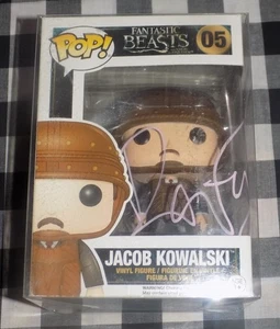 Dan Fogler Signed Funko Pop! Fantastic Beasts Jacob Kowalski Harry Potter - Picture 1 of 1