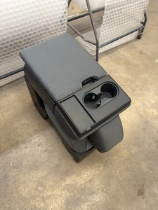 2023 2024 FORD F250 F350 F450 CENTER CONSOLE JUMP SEAT GREY SUPERDUTY CLOTH - Picture 1 of 6
