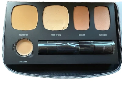 bareMinerals Foundation Medium Golden Ready Complexion Perfection Palette R230 - Image 1 of 4