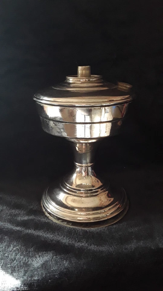 BASE LÁMPARA ACEITE ALADDIN NÍQUEL MODELO 12--"VERT NICE" Foto 1 de 4