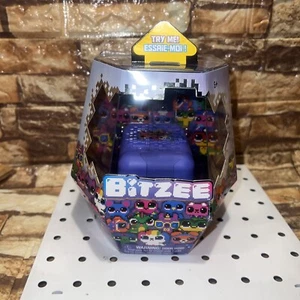 Bitzee Interactive Kids Toys Digital Pet and Case/15 Electronic Animals Inside - Picture 1 of 8