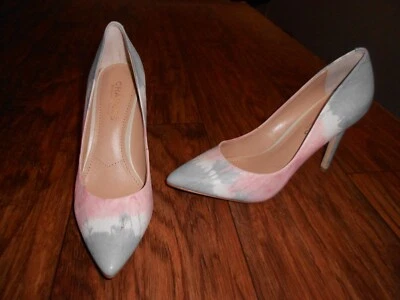 NUEVO Charles by Charles David Mujer Zapatos Talla 6.5 M Tacones Cuero Foto 1 de 4