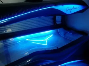 Ergoline 600 Avantgarde Pro Solarium Sunbed Porta de Sol - Picture 1 of 4