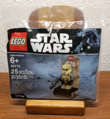 LEGO Star Wars- Scarif Stormtrooper (40176) BRAND NEW Sealed RETIRED  Rogue One - Image 1 of 4